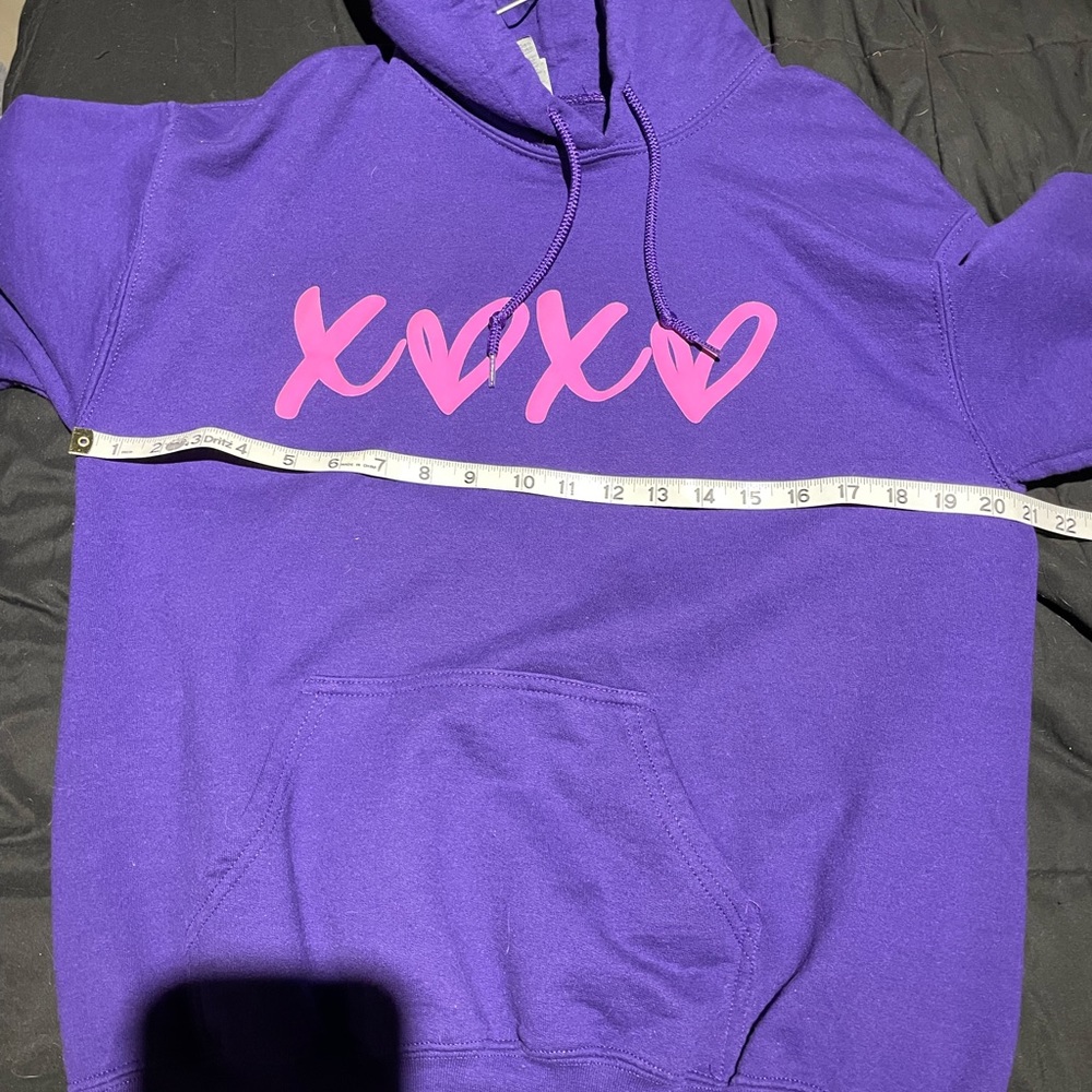 Gildan XOXO Hoodie - Picture 6 of 6